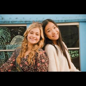 Meet your Posher, Lauren